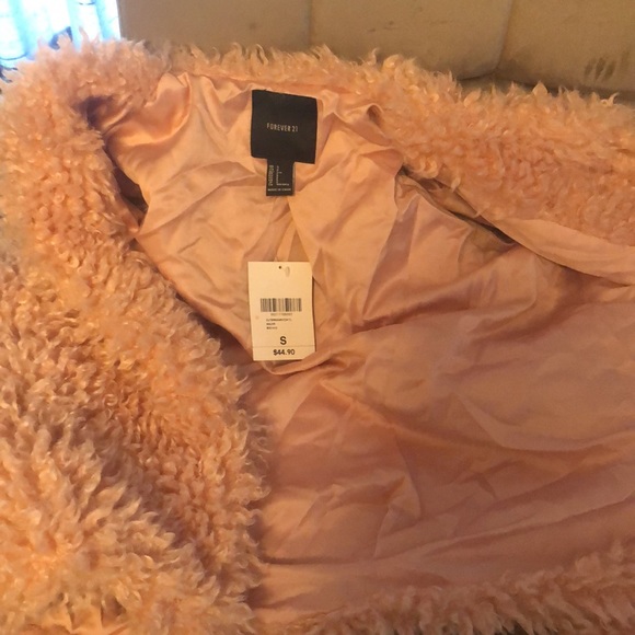 NWT Fluffy Pink Forever 21 Jacket 🧥 - Picture 10 of 17
